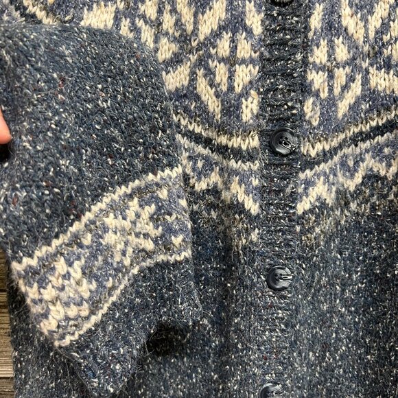 Vintage Maggie Blue White Norwegian Pattern Button Front Cardigan Size M - Picture 3 of 6